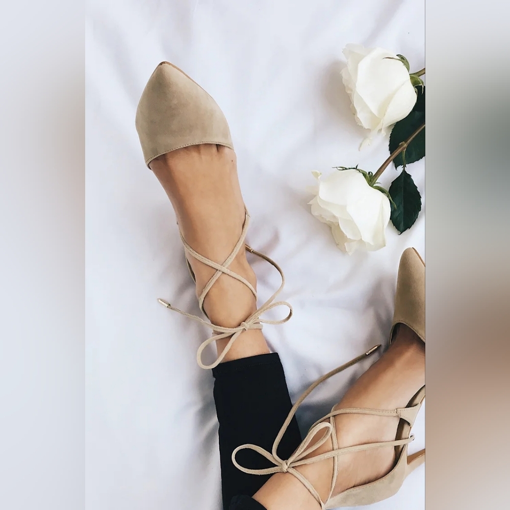 Women's Lace-Up Pointed-Toe Flats in Taupe